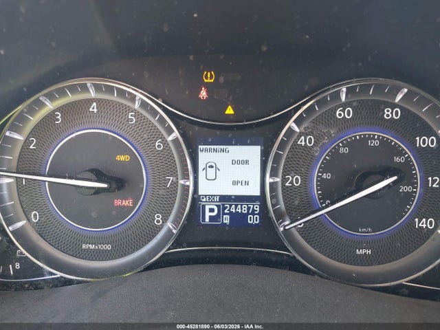 INFINITI Qx