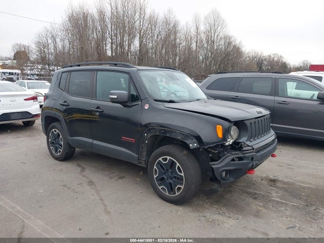 Salvage Jeep Renegade Image