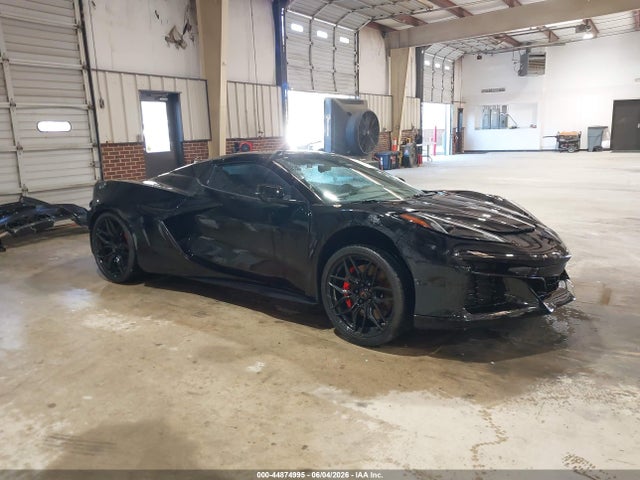 Salvage Chevrolet Corvette Image