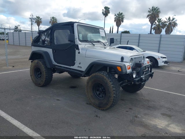Salvage Jeep Wrangler Image