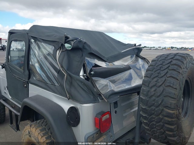 Jeep Wrangler X