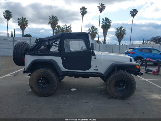 Jeep Wrangler X