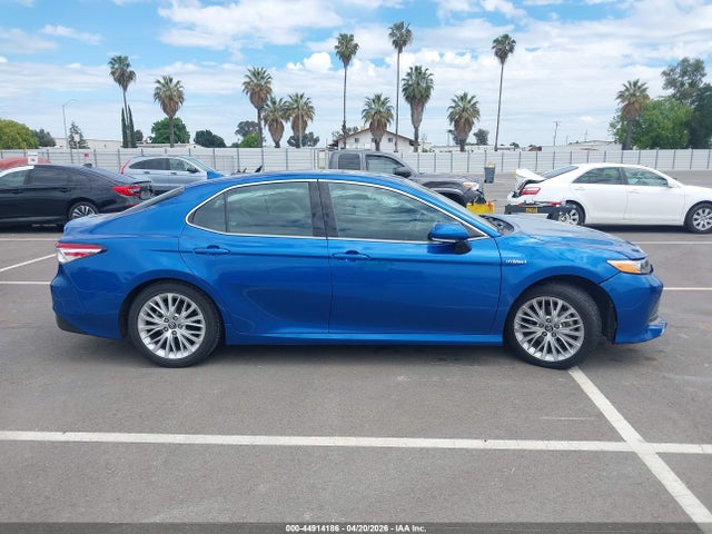 Toyota Camry Xle
