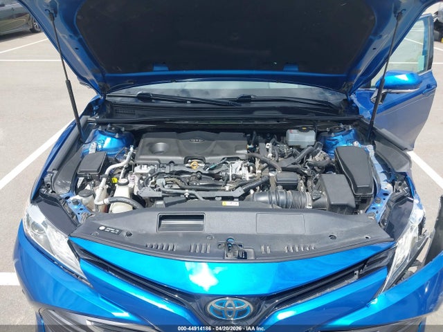 Toyota Camry Xle