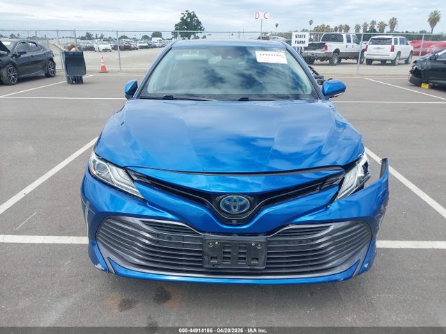 Toyota Camry Xle