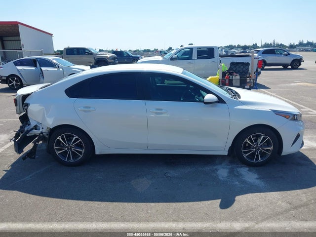 Kia Forte Lxs