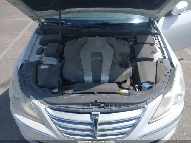 Hyundai Genesis 3.8