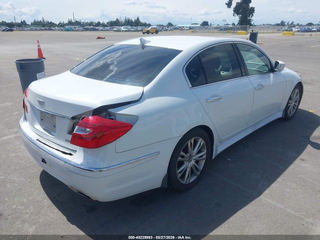 Hyundai Genesis 3.8