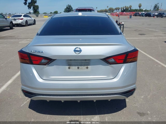 Nissan Altima S Fwd