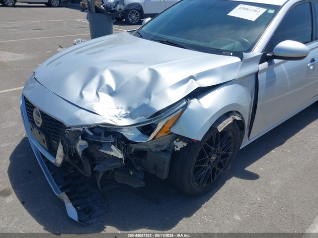 Nissan Altima S Fwd