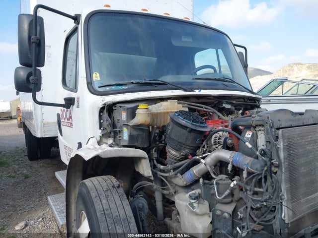 Salvage Freightliner M2 106 Image