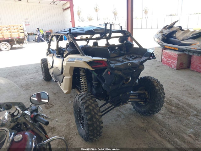 Can-Am Maverick X3 Max Ds Turbo