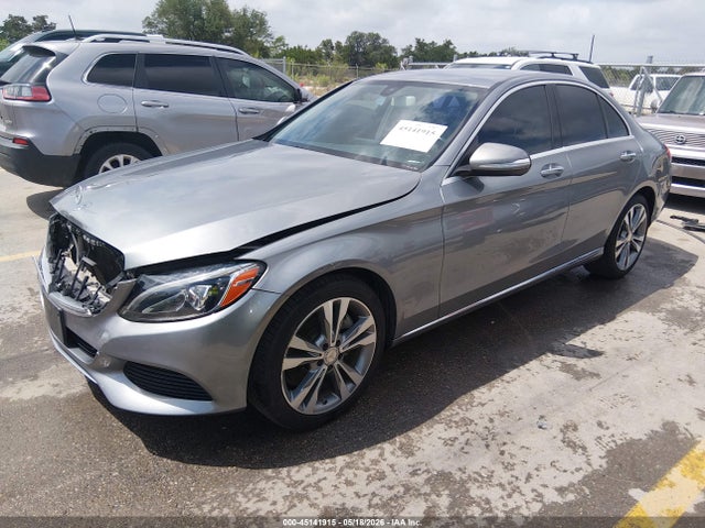 Mercedes-Benz C-Class Luxury