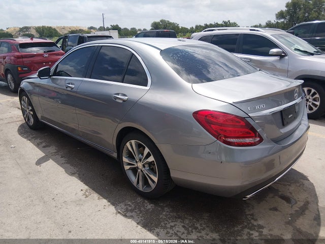 Mercedes-Benz C-Class Luxury