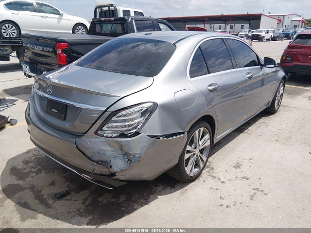 Mercedes-Benz C-Class Luxury