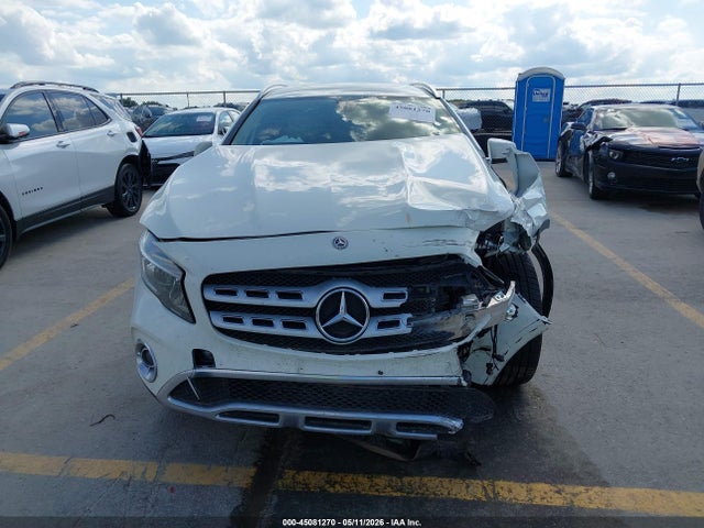 Mercedes-Benz GLA 4matic
