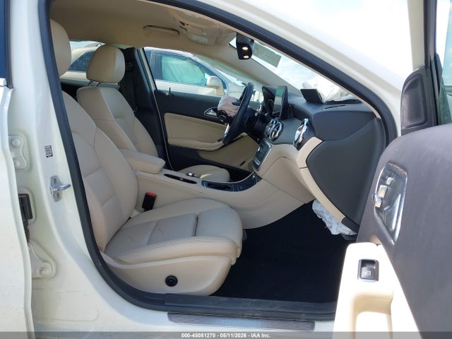 Mercedes-Benz GLA 4matic