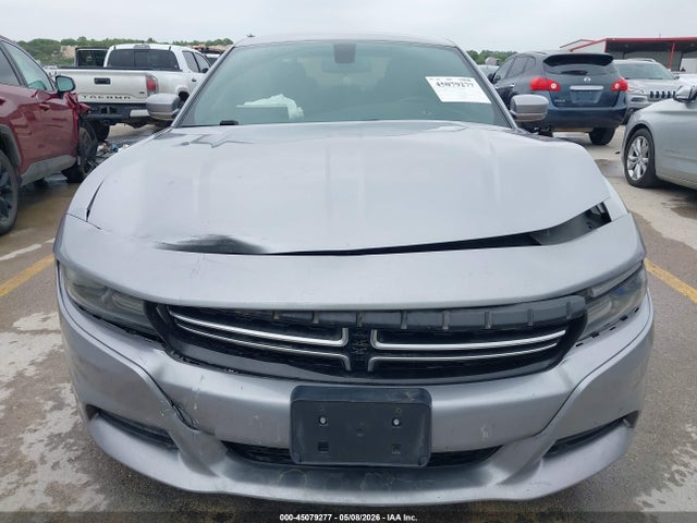 Dodge Charger Se
