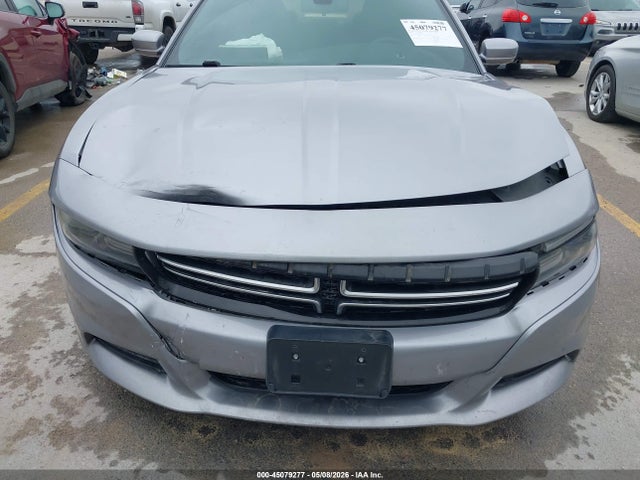 Dodge Charger Se