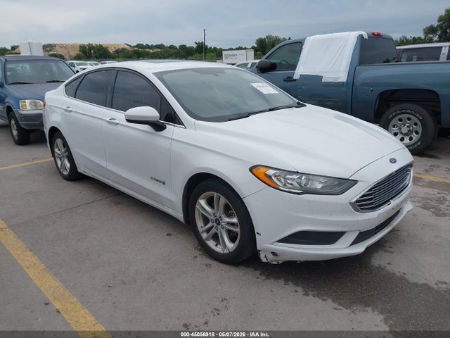 Salvage Ford Fusion Image