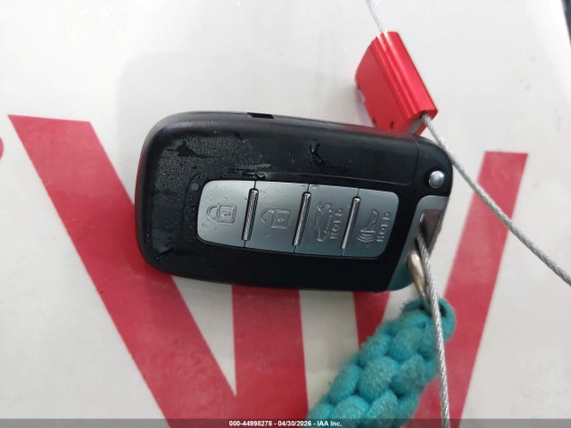Hyundai SANTA FE Sel Plus