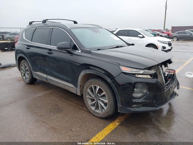 Salvage Hyundai SANTA FE Image