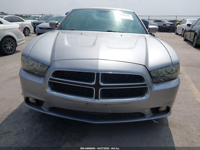 Dodge Charger Sxt
