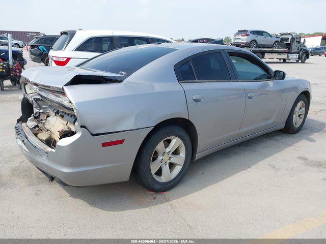 Dodge Charger Sxt