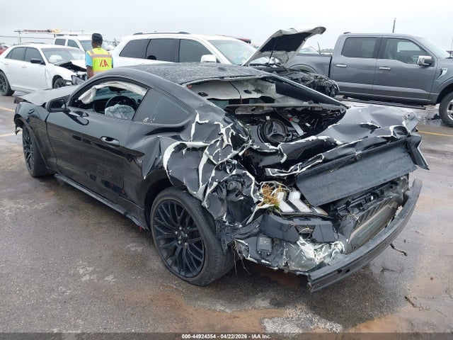 Ford Mustang Gt Premium