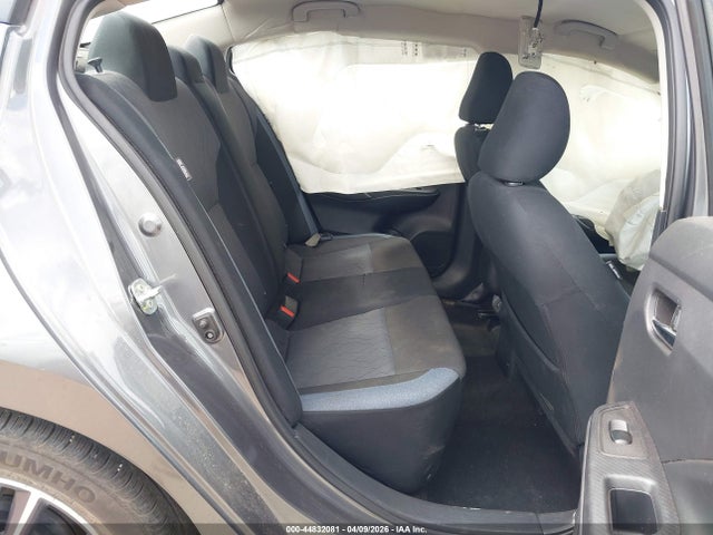 Nissan Versa 1.6 Sv