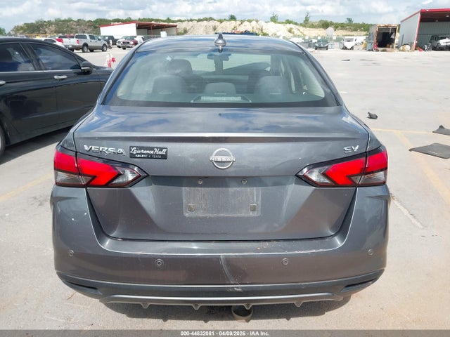 Nissan Versa 1.6 Sv