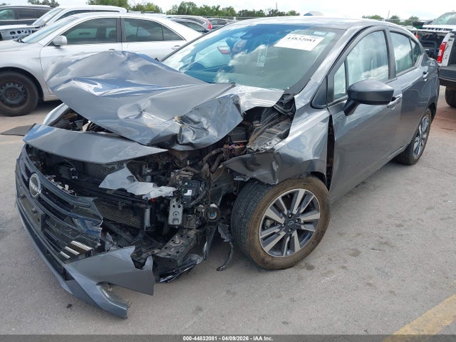 Nissan Versa 1.6 Sv