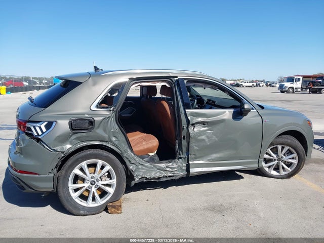 Audi Q3 Premium 45 Tfsi S Line Quattro Tiptronic