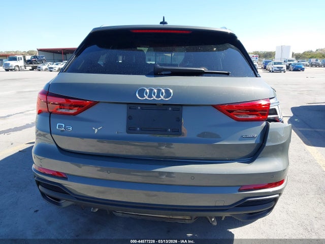Audi Q3 Premium 45 Tfsi S Line Quattro Tiptronic