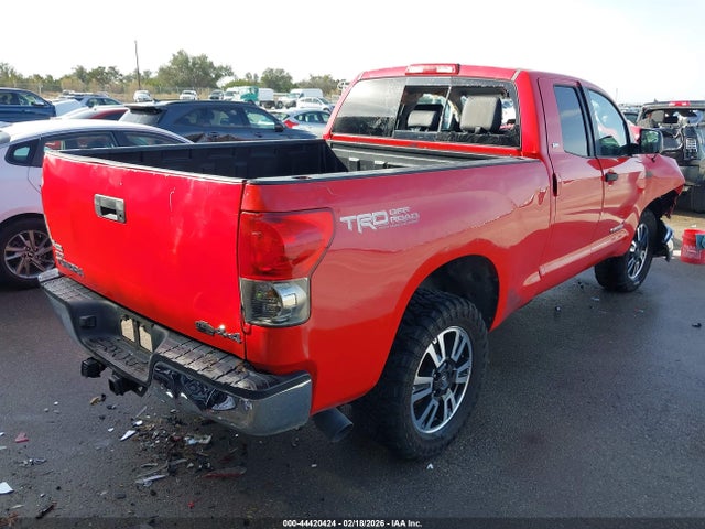 Toyota Tundra Sr5 5.7l V8