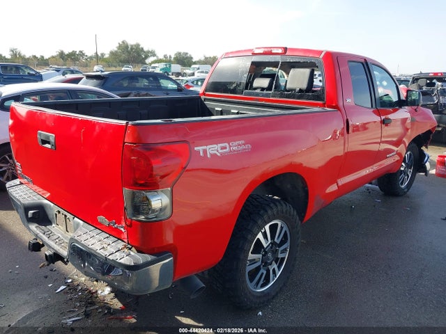 Toyota Tundra Sr5 5.7l V8