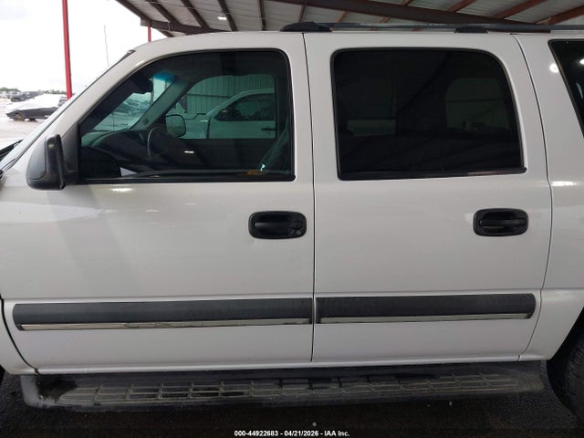 Chevrolet Suburban 1500 Ls