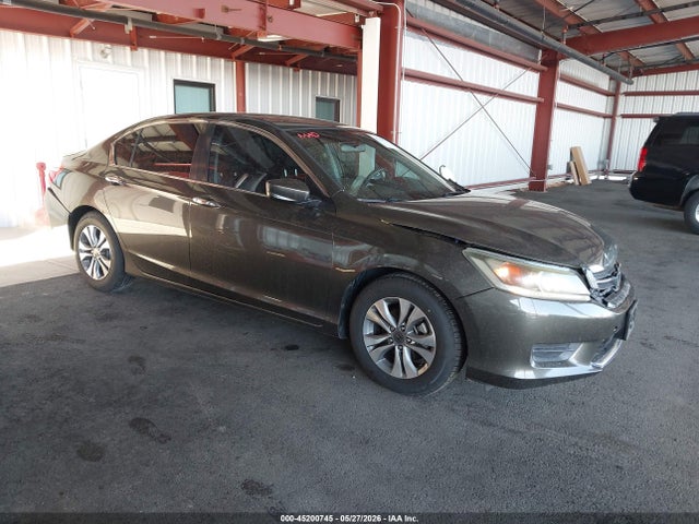 Salvage Honda Accord Image