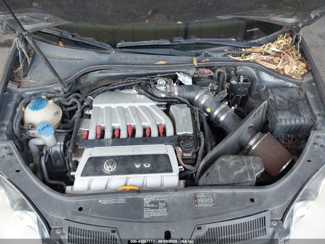 Volkswagen R32