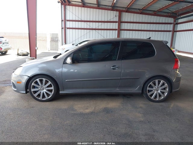 Volkswagen R32