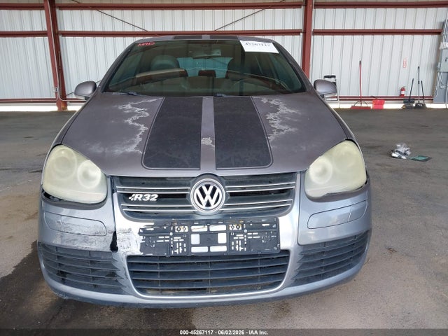 Volkswagen R32