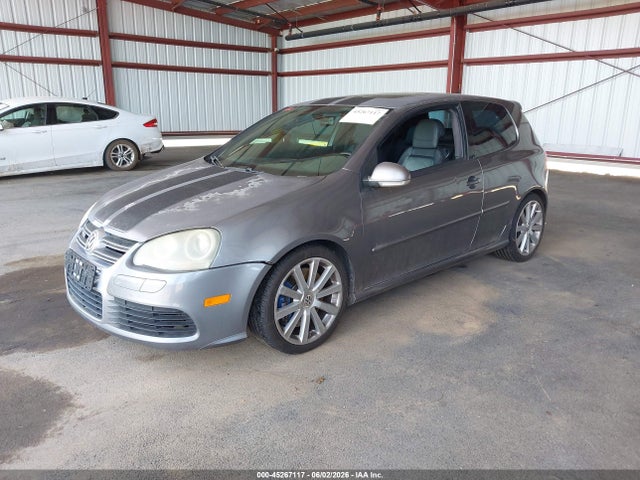 Volkswagen R32