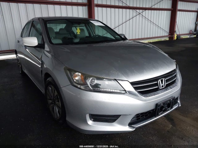 Salvage Honda Accord Image