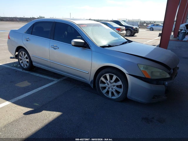 Salvage Honda Accord Image