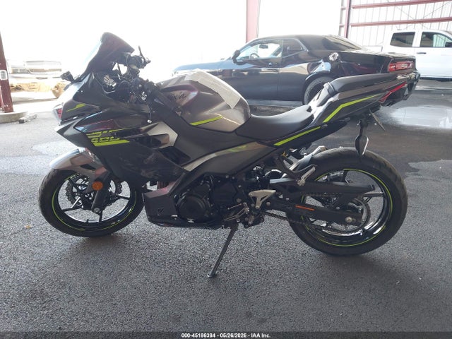 Kawasaki Ex400