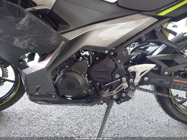 Kawasaki Ex400