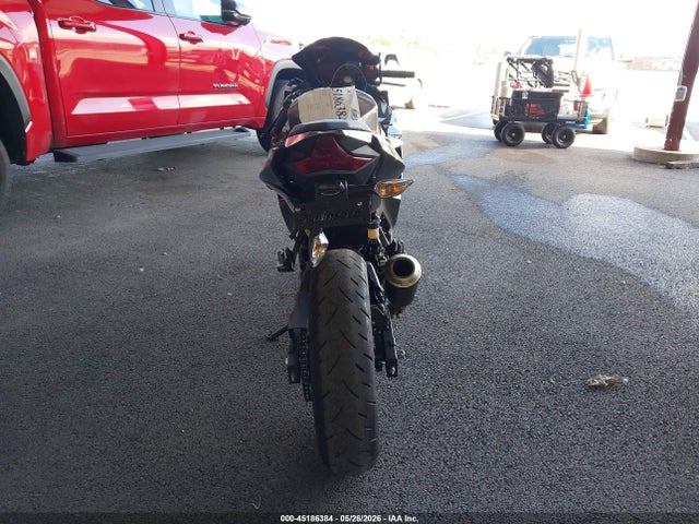 Kawasaki Ex400