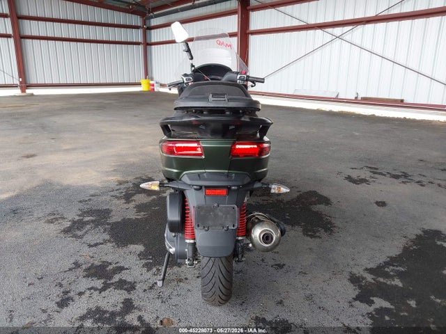 Piaggio Mp3 500