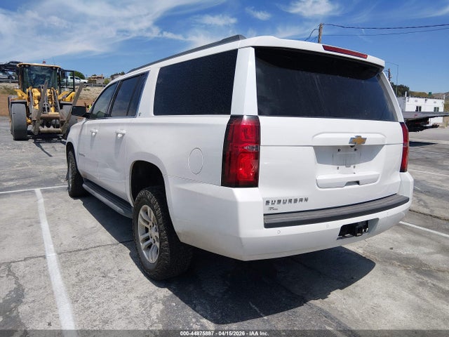 Chevrolet Suburban 1500 Lt