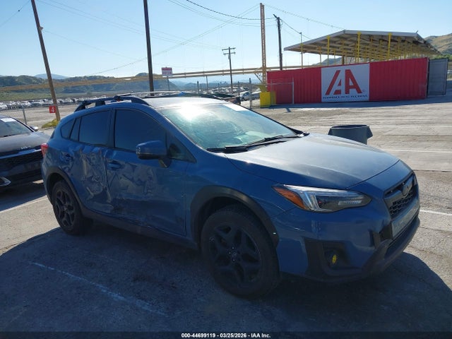 Salvage Subaru Crosstrek Image